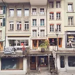Chez Muna & Lucien