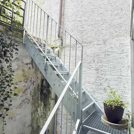 Bed & Breakfast Chez Muna & Lucien Thun